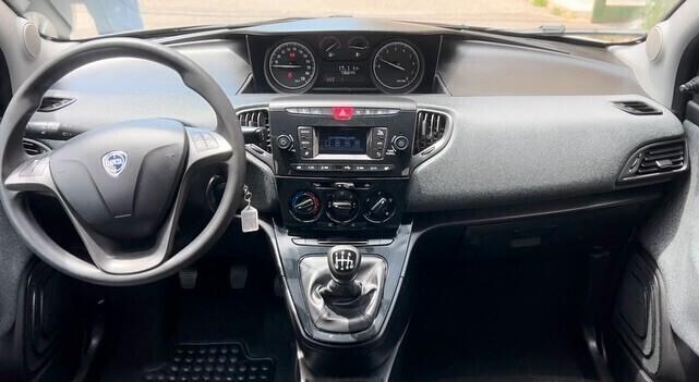 LANCIA YPSILON - ANNO 2022 - Cc 1.0 - Cv 70