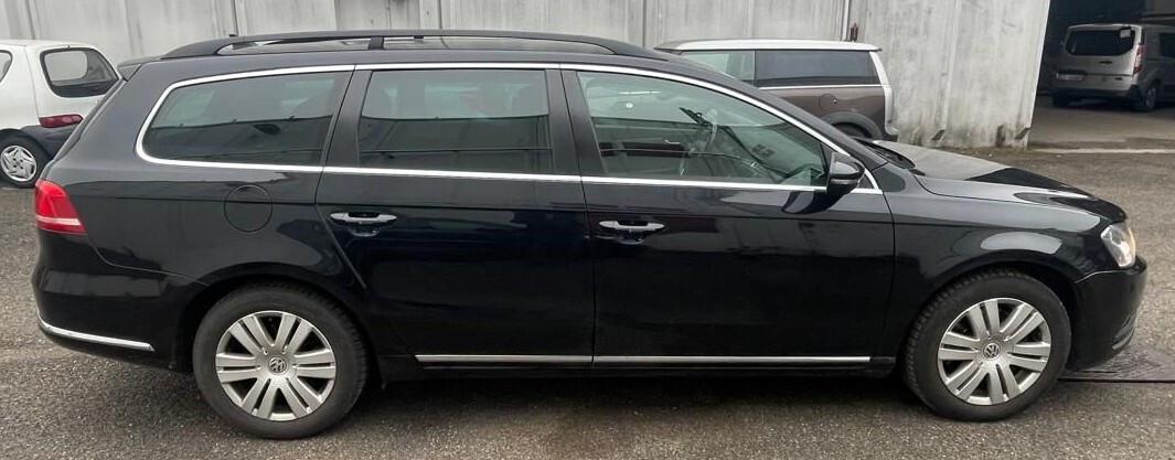 VW PASSAT VARIANT 2.0 TDI 140Cv. DSG COMFORT