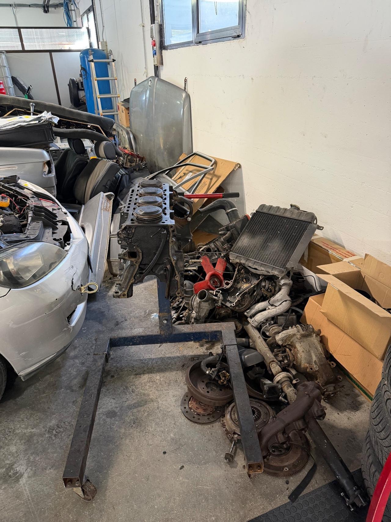 Bmw 318i 1981 ASI anche motore 323i