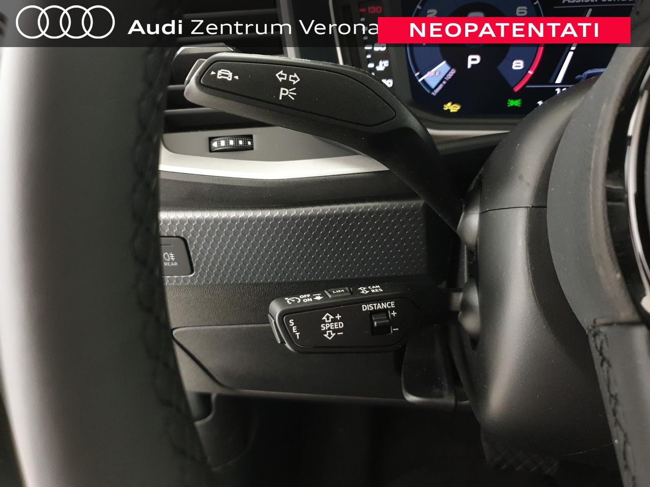 Allstreet 30TFSI 116CV S tronic Identity Contrast