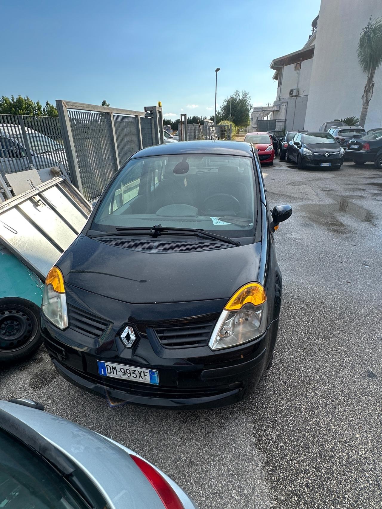 Renault Modus 1.5 dCi 85CV