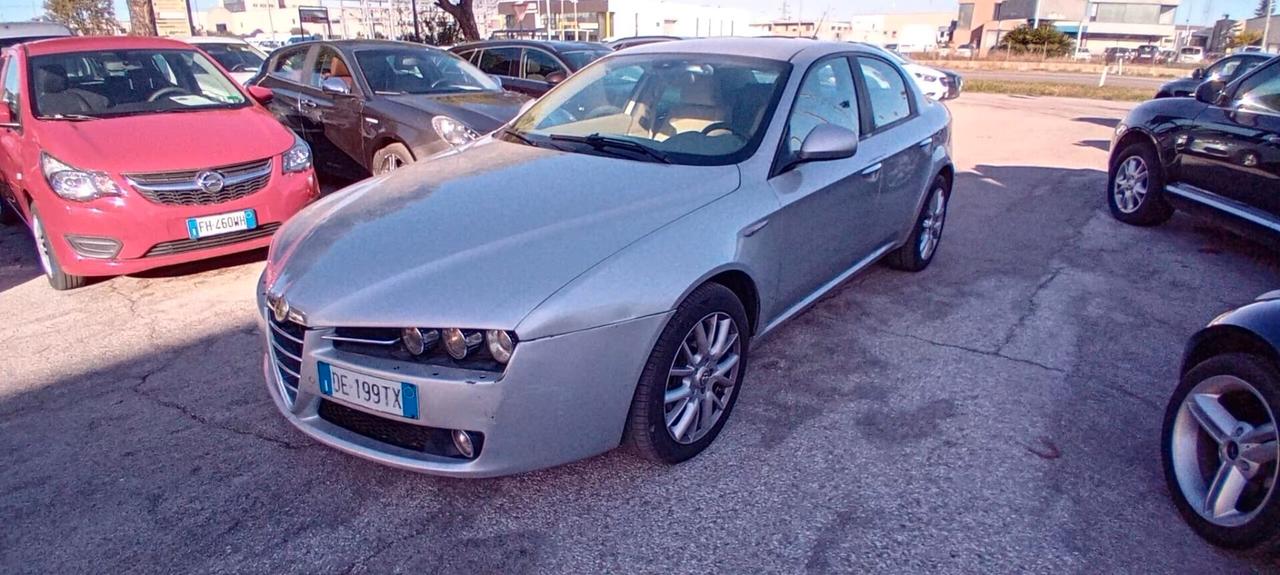Alfa Romeo 159 1.9 JTDm 16V Exclusive