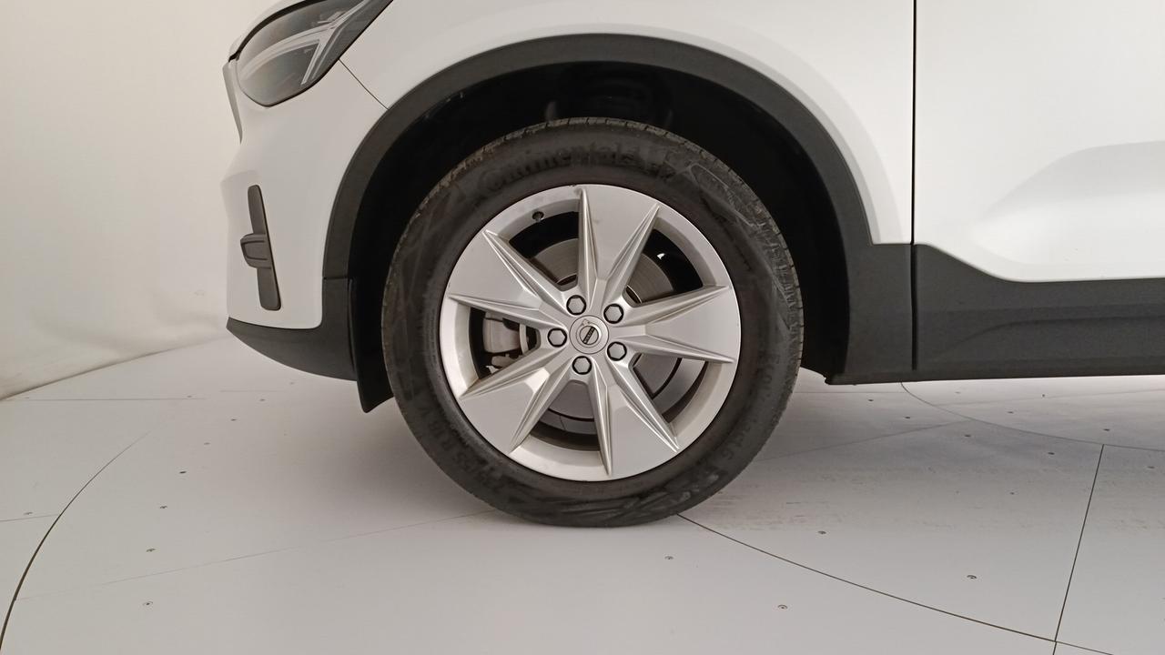 VOLVO XC40 2.0 b3 Core auto