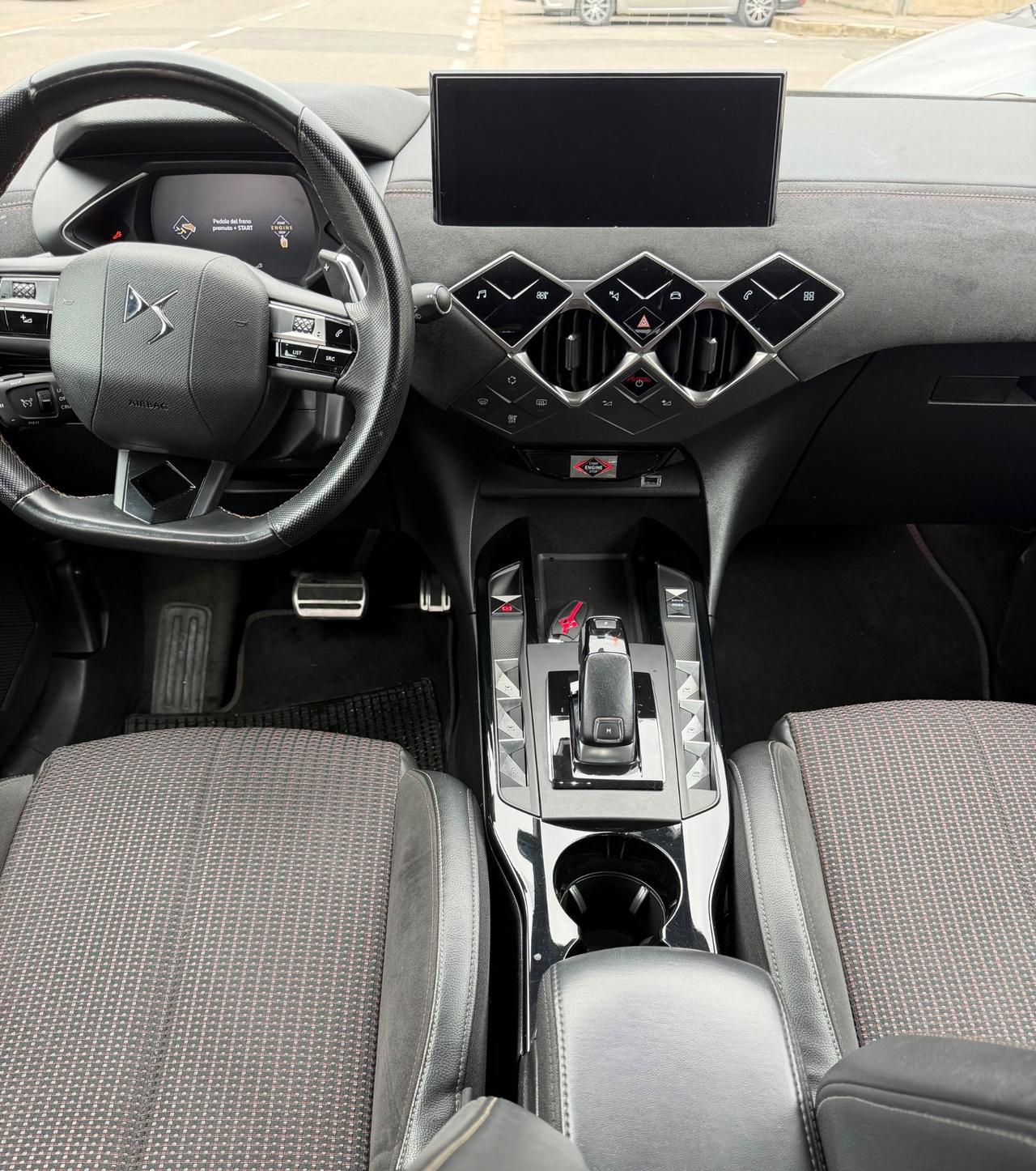 Ds DS3 3 Crossback BlueHDi 130 aut. Performance Line+