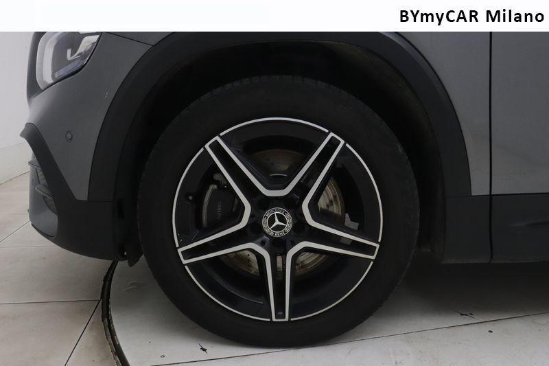 Mercedes GLB 250 Premium 4Matic 8G-DCT