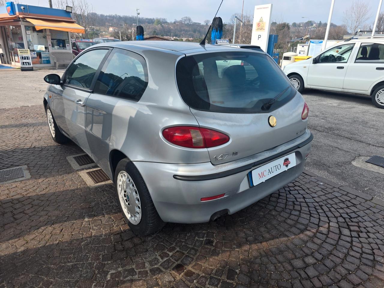 Alfa Romeo 147 1.6i 16V Twin Spark cat 3p. Con 251.000