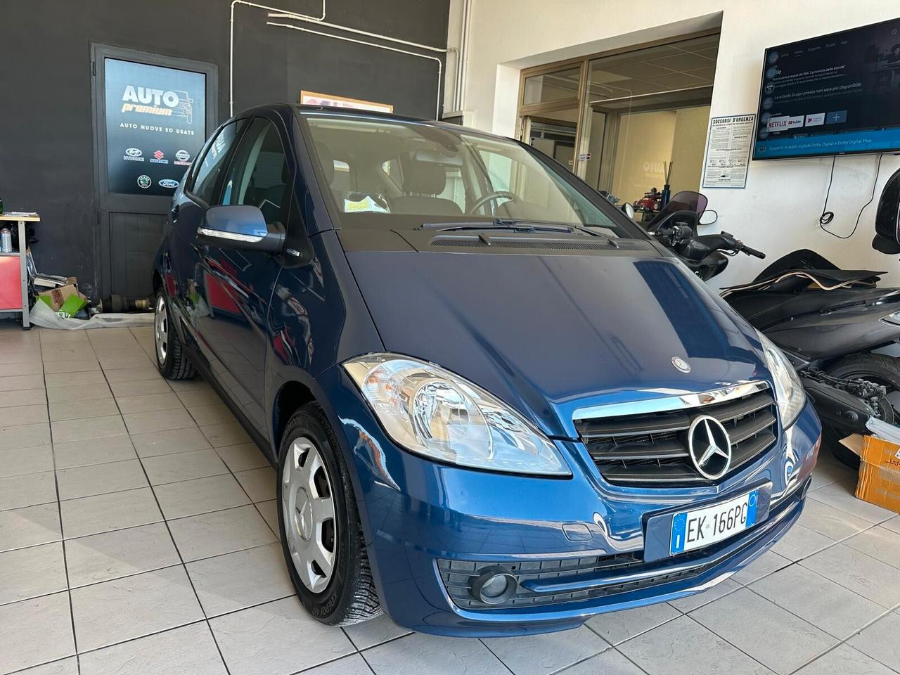 Mercedes-benz A 160 BlueEFFICIENCY Coupé Special Edition