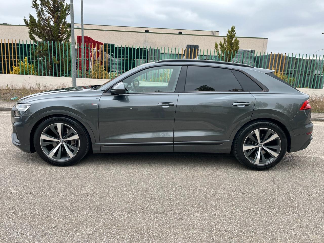 Audi Q8 50 Tdi 286 cv Quattro S Line Tetto