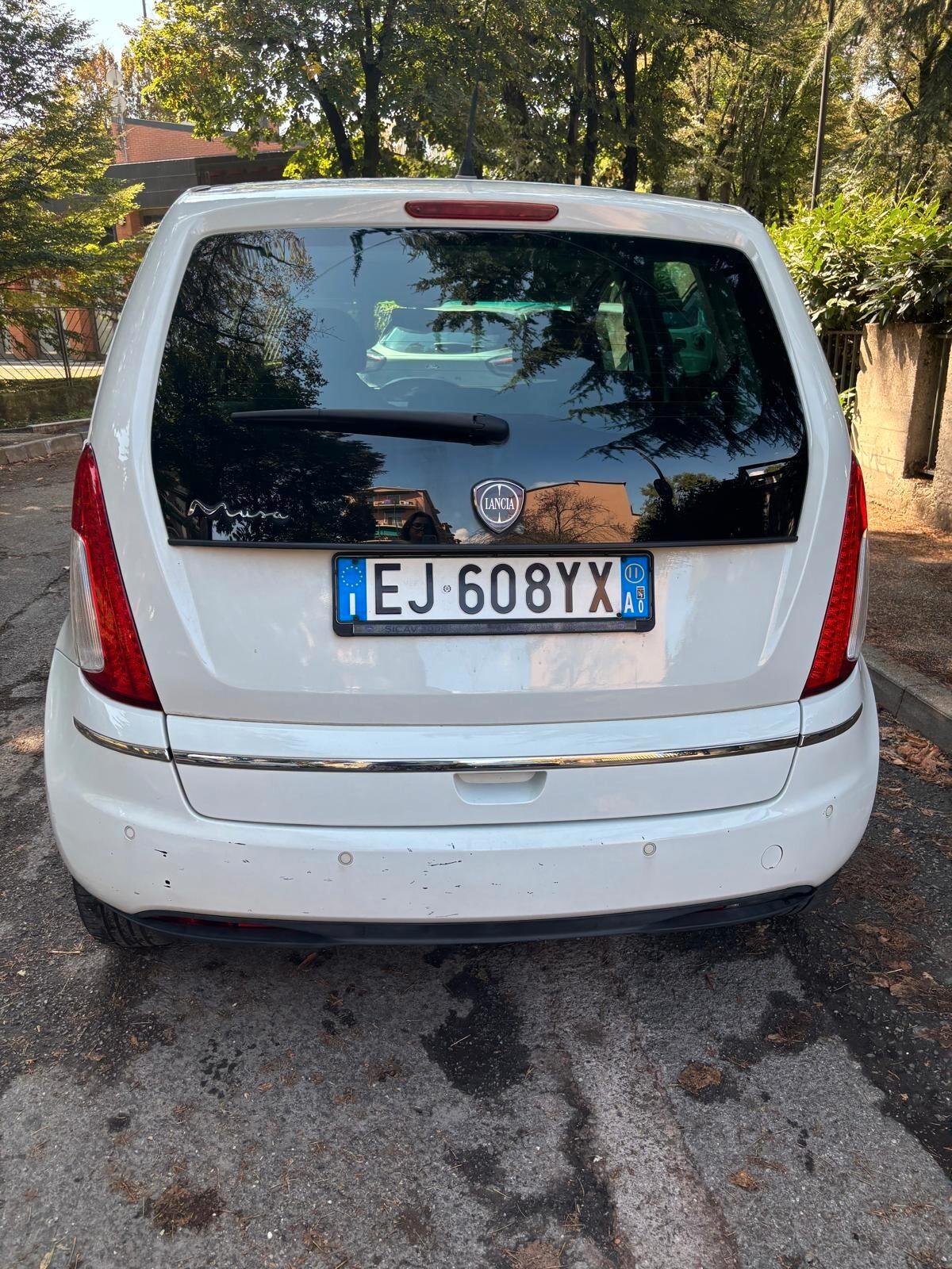 Lancia MUSA 1.4 16V 5th Avenue TETTO PANORAMICO *UNICO PROPRIETARIO* 100000 KM DA NEOPATENTATI