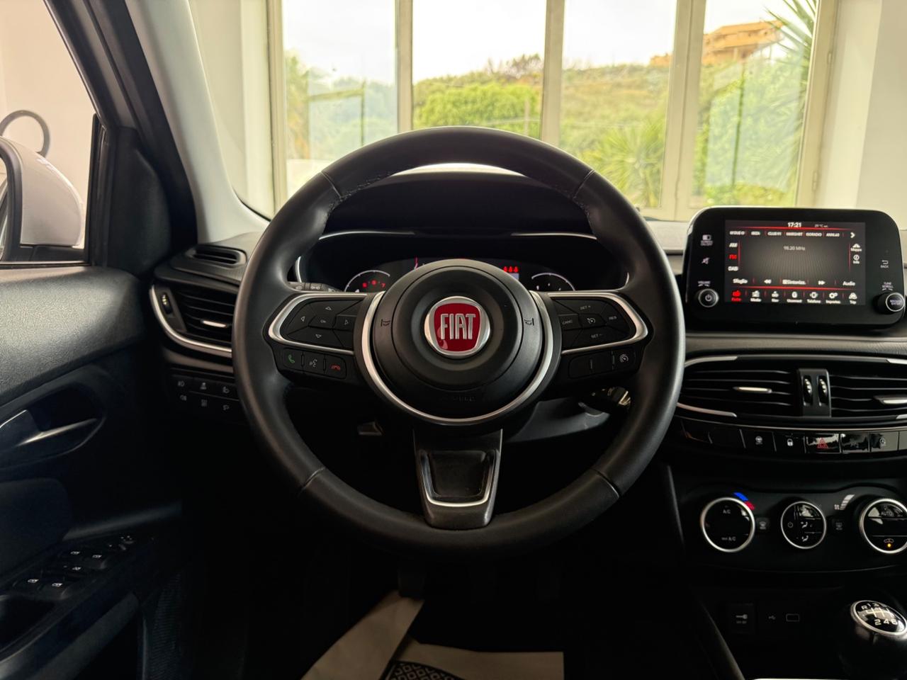 Fiat Tipo 1.6Mjt 5P 130CV LOUNGE+FULL LED/NAV2022