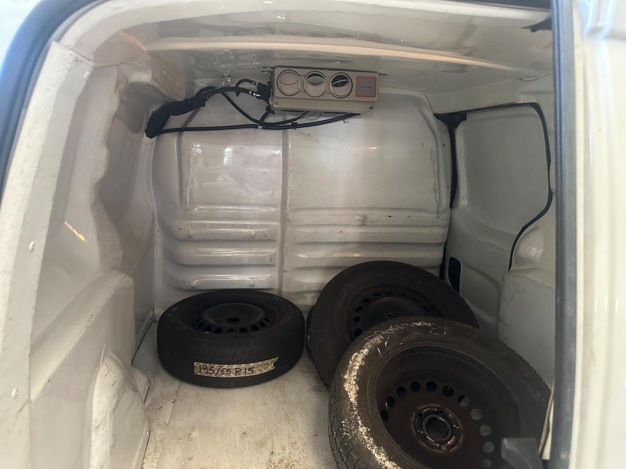 Peugeot Partner 1.6 8V HDi 90CV FAP L2 3 posti Furgone Extreme