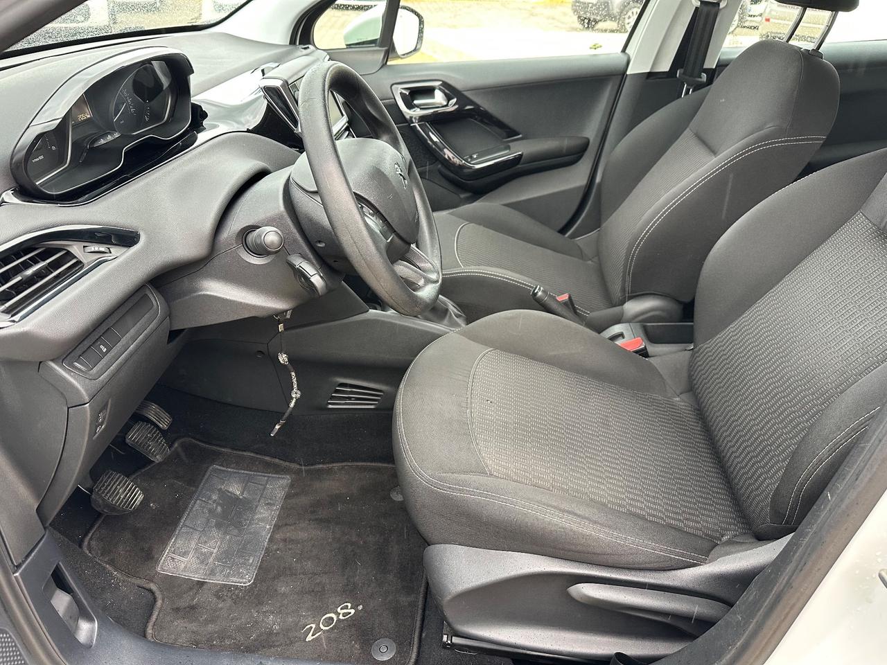 Peugeot 208 BlueHDi 75 5 porte Allure