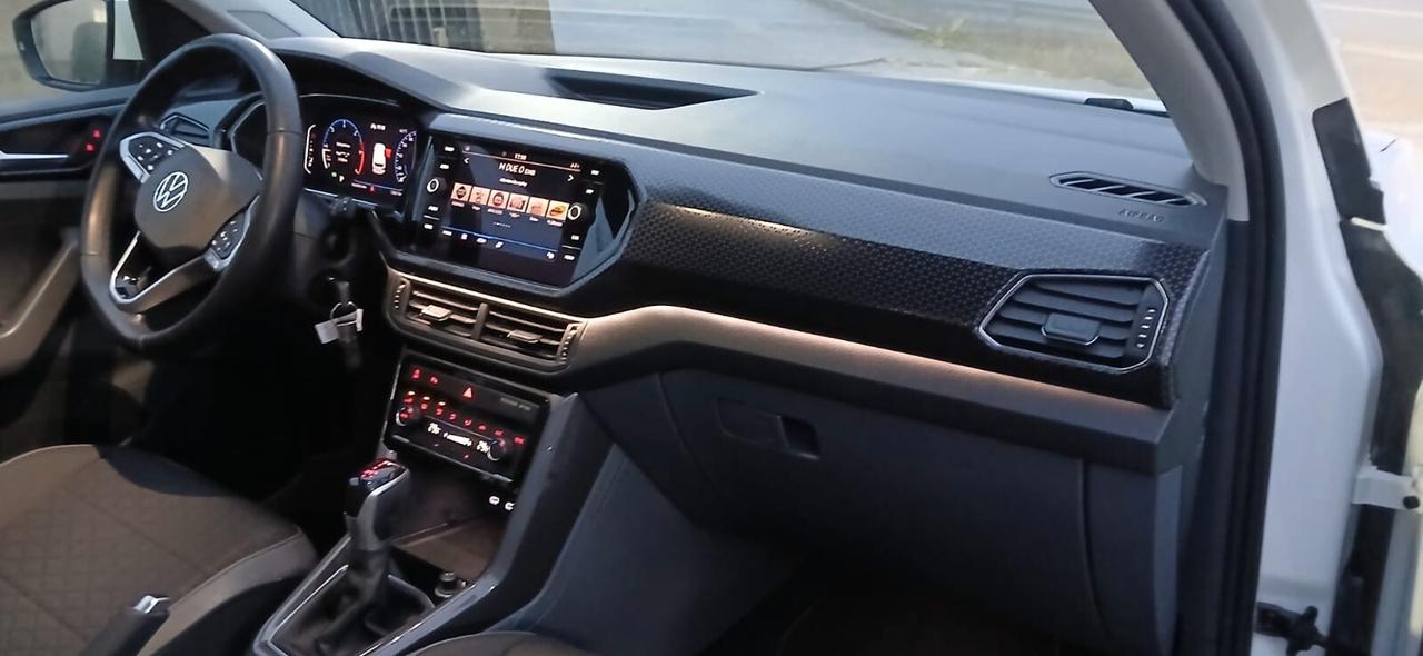 Volkswagen T-Cross 1.6 TDI DSG - 2020