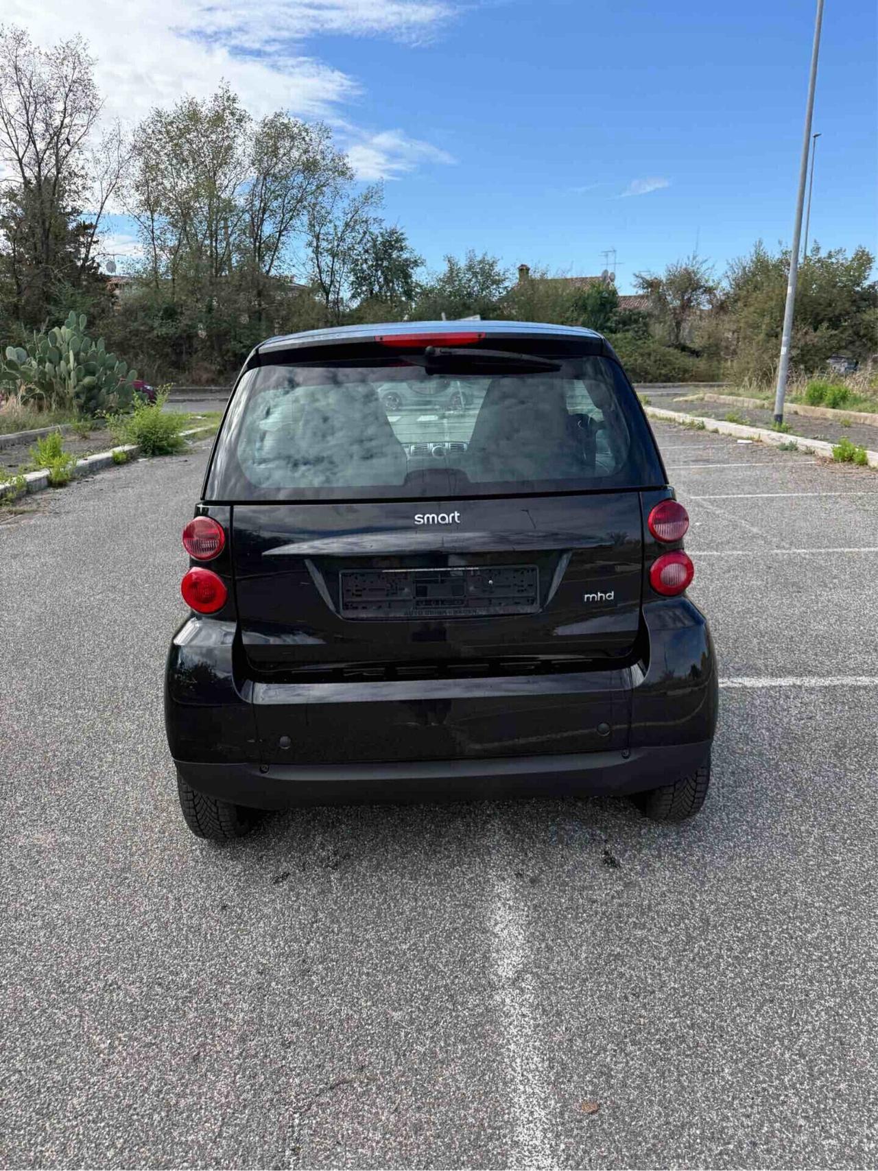 Smart 451 euro 5 neopatentati 85000 km garanzia permute