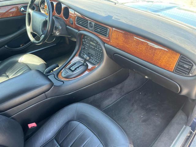 JAGUAR XJ8 3.2 236cv impianto gpl