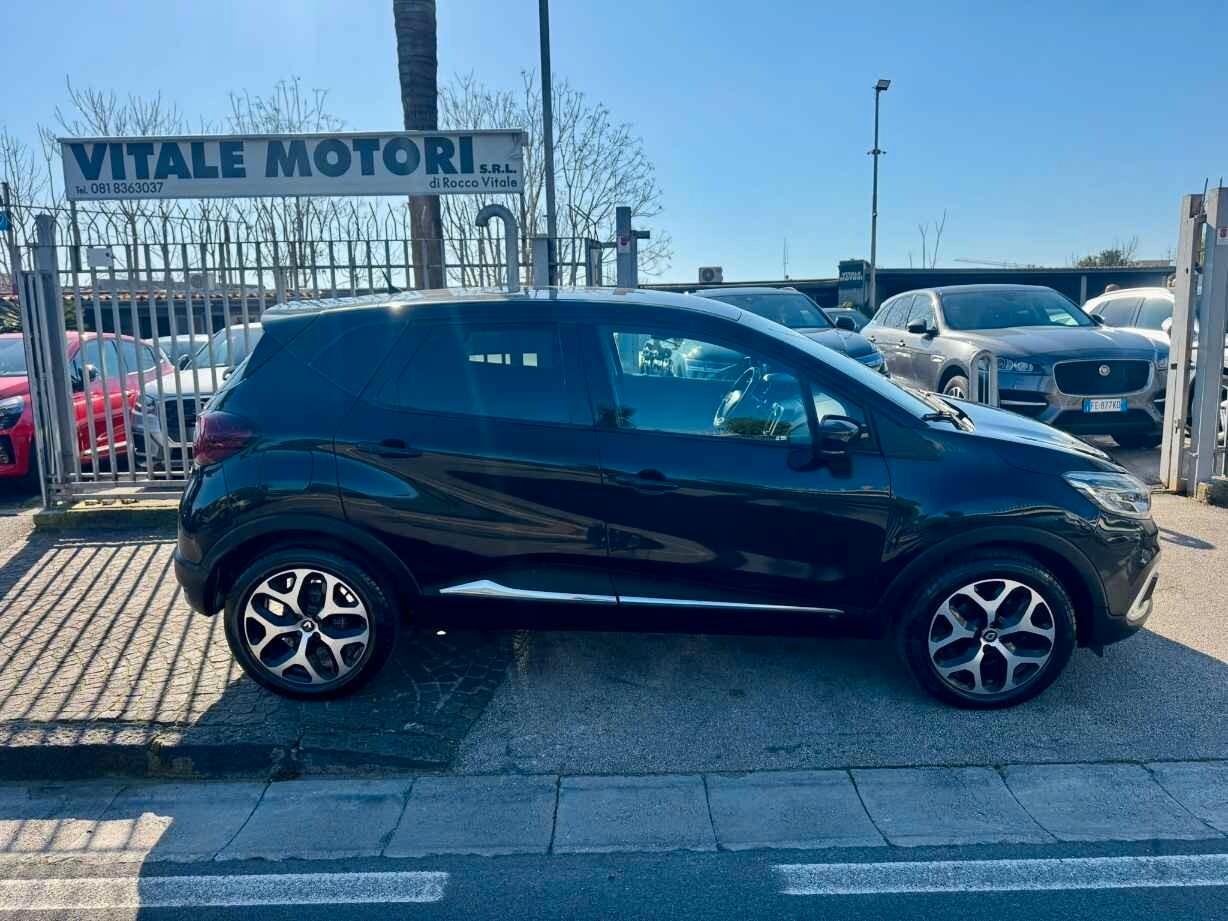 RENAULT CAPTUR 1.5 dCi 110 CV *FARI FULL LED