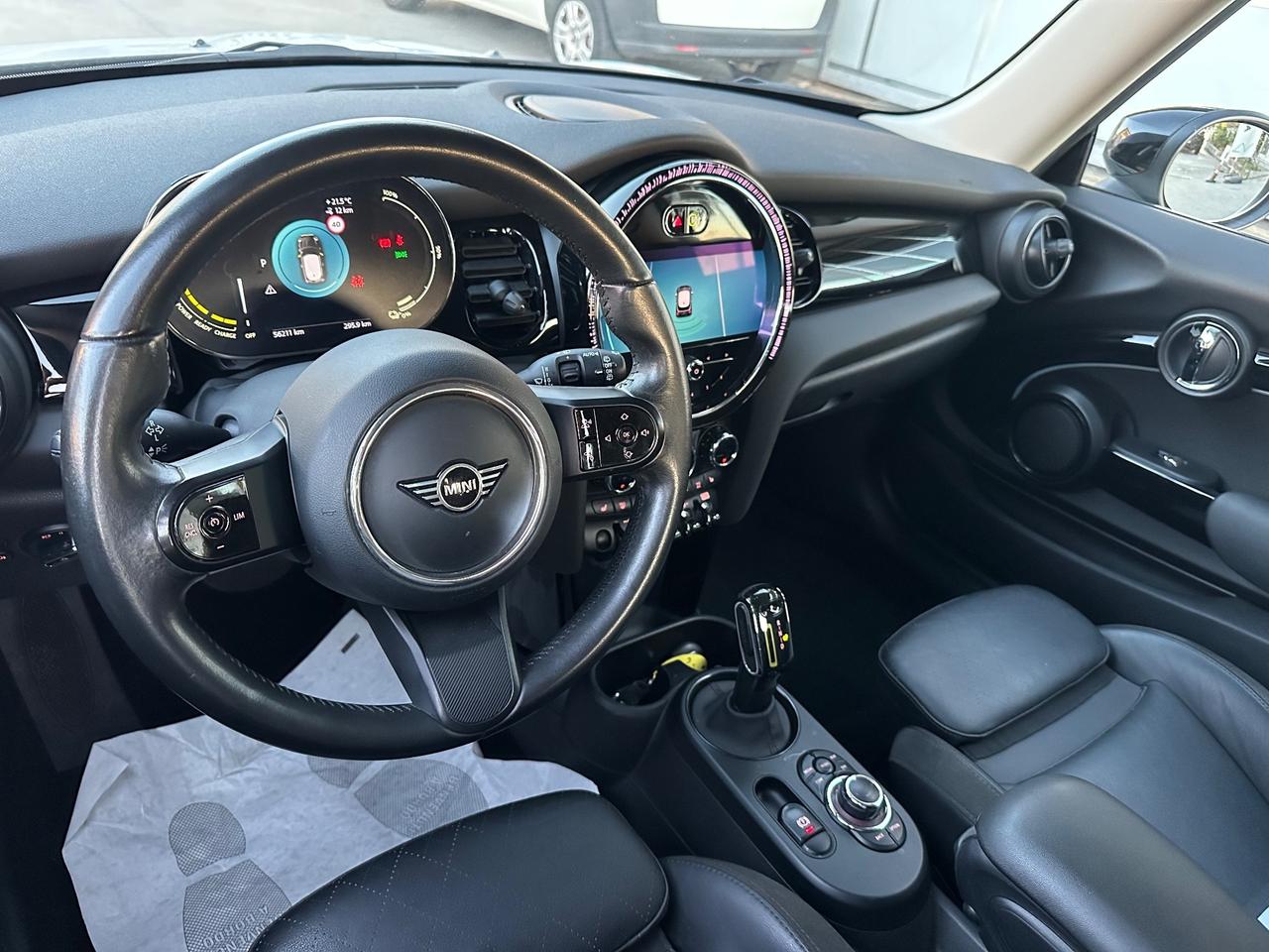 Mini Mini Full Electric Mini Cooper SE Essential