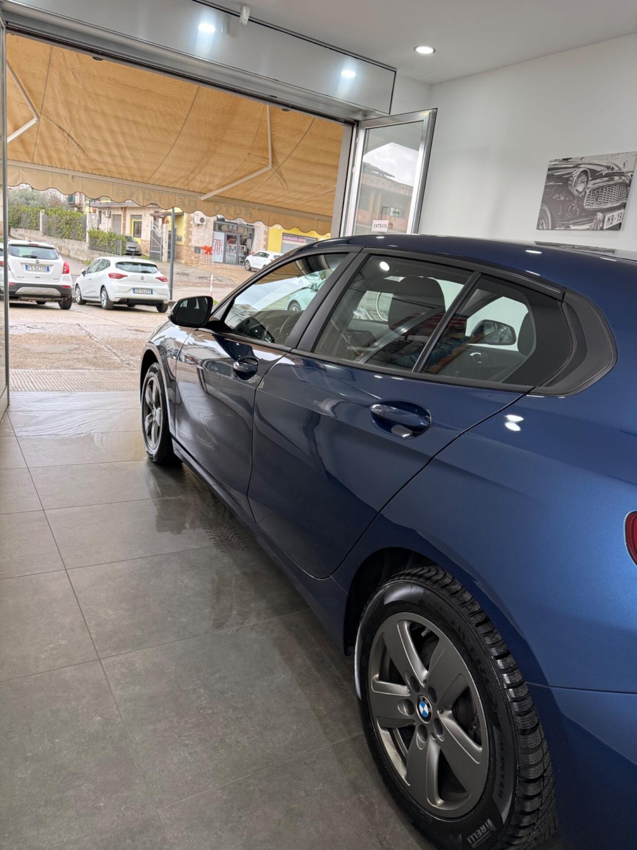 Bmw 116 116d 5p. Sport uni proprietario 15-10- 2020