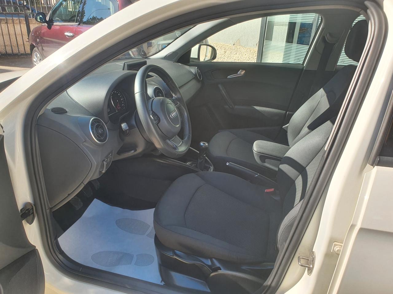 Audi A1 1.6 TDI Attraction