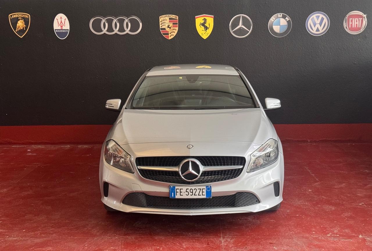 Mercedes-benz A 160 d Automatic Premium