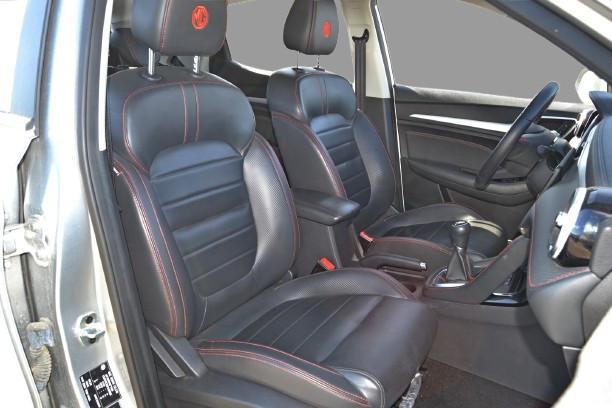 MG ZS - 1.0T 6MT LUXURY