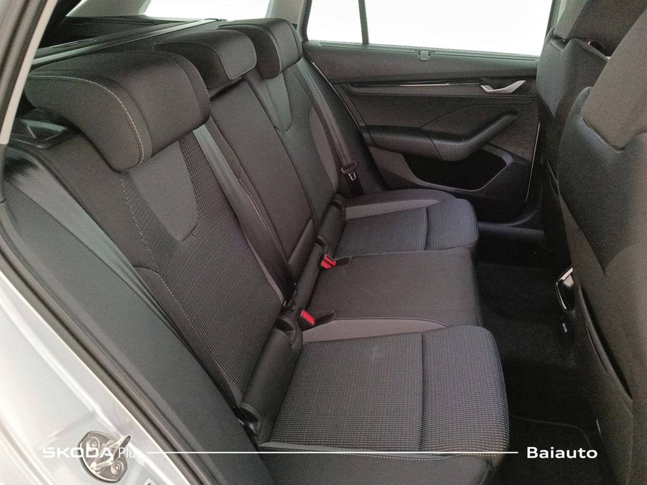 Skoda Octavia wagon 2.0 tdi 150cv selection dsg