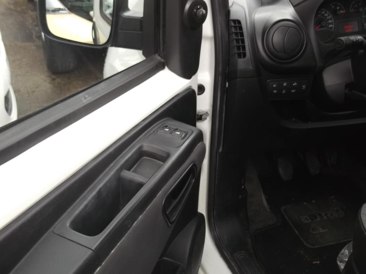 Fiat Qubo 1.4 8V 77 CV Lounge - 01