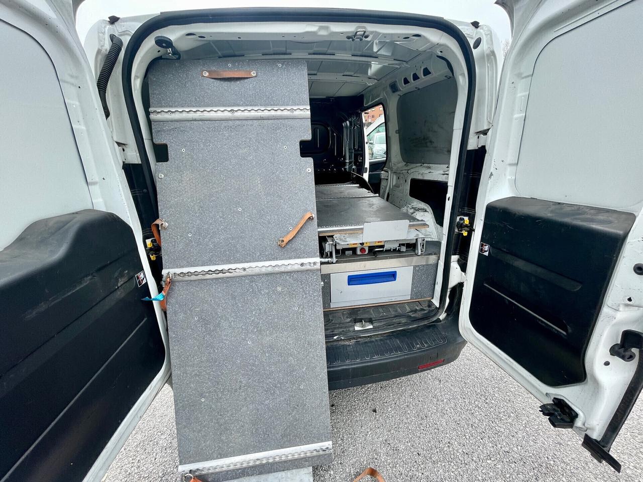 Fiat Doblo 1.6 MJT 105CV Maxi ALLEST. SLOT 2019