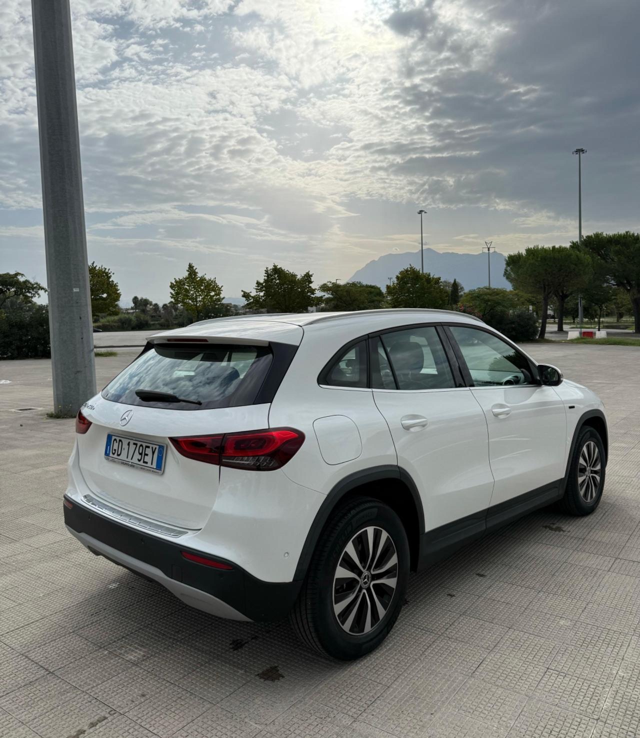 Mercedes-benz GLA 250 Automatic Sport