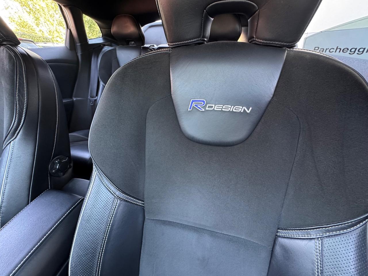Volvo V40 D3 Geartronic R-design
