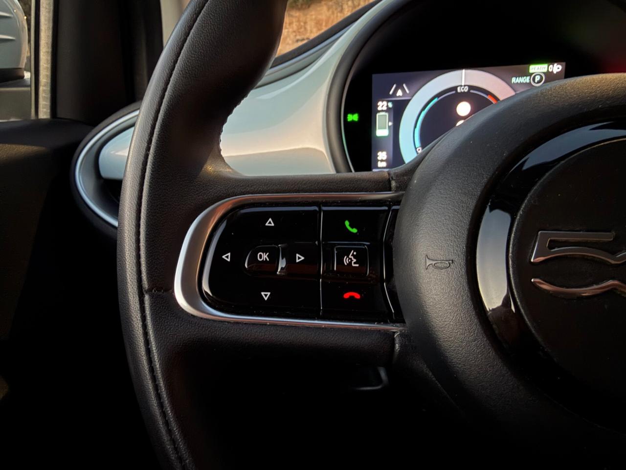 Fiat 500E/42 kWh/CAR PLAY/SOLO 33000 KM