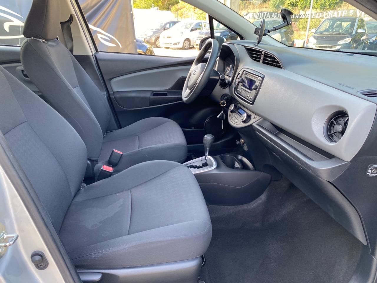 Toyota Yaris 1.5 Hybrid 5 porte Cool