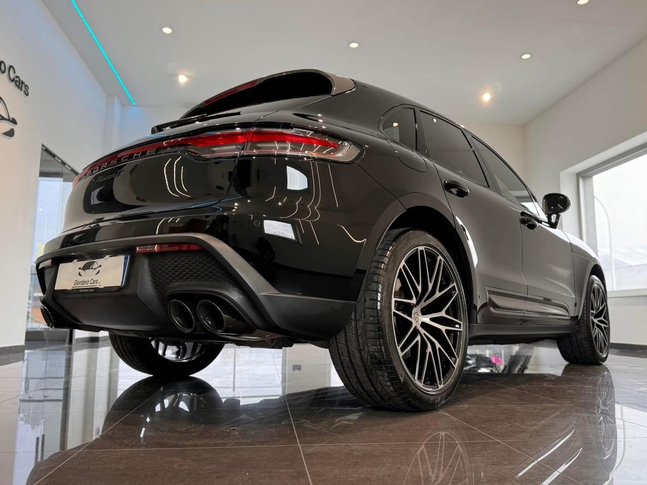 Porsche Macan 2.0 T 265cv scarichi sportivi da vetrina