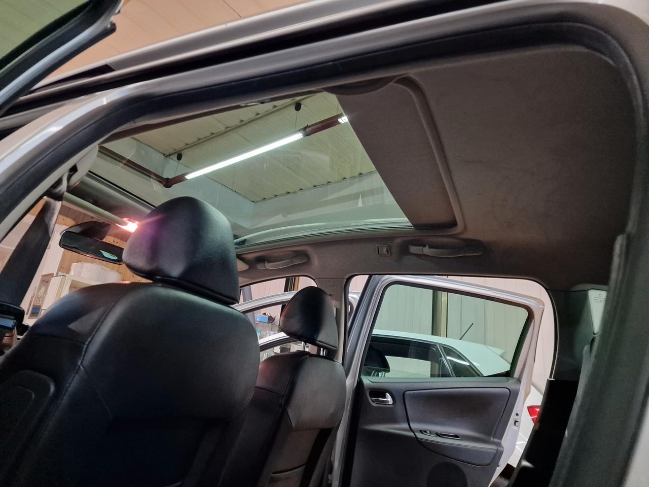 Peugeot 207 1.6 HDi 90CV SW Outdoor, 123 mila chilometri