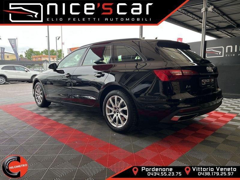 Audi A4 Avant 40 TDI quattro S tronic Business