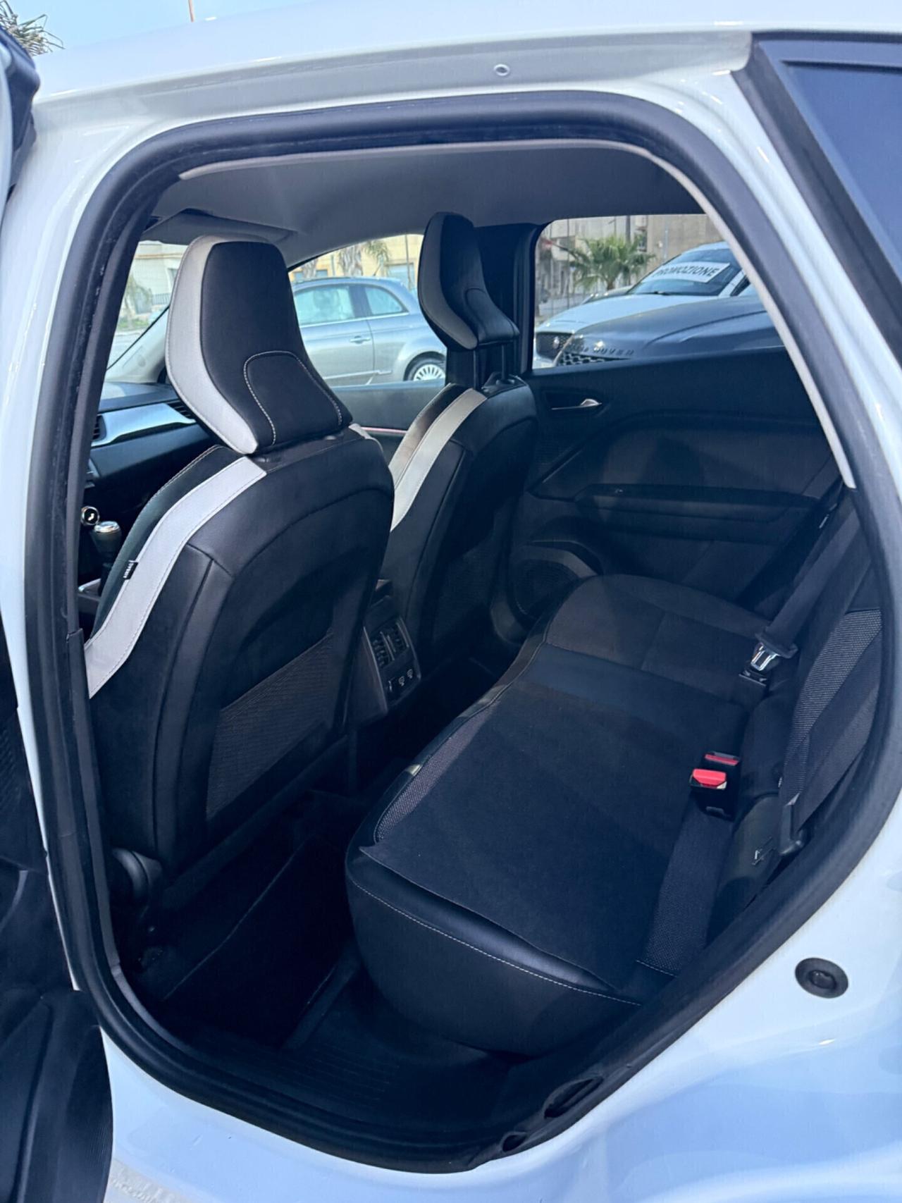 Renault Captur TCe 90 CV Intens