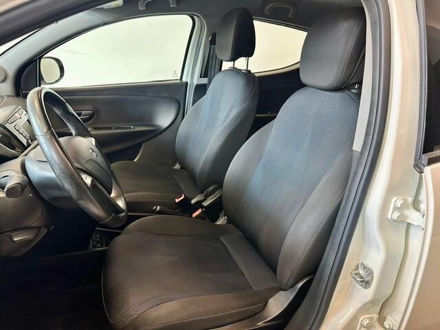 Lancia Ypsilon 1.2 69 CV 5 porte SILVER KM 79.200 - 2020