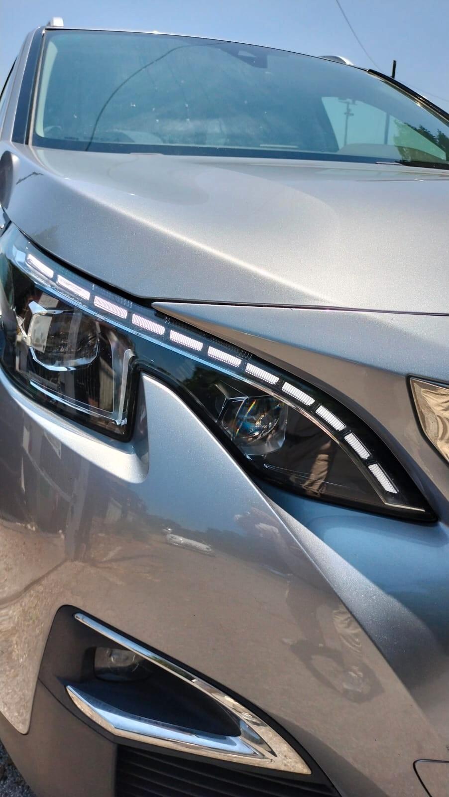 Peugeot 5008 BlueHDi 130 S&S EAT8 Allure