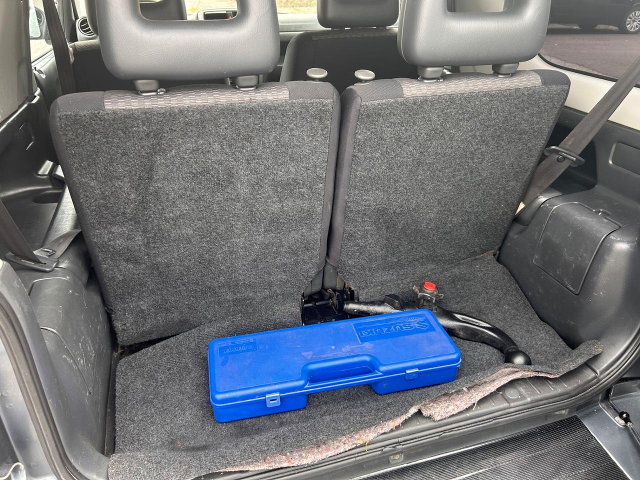 Suzuki Jimny 1300 benzina gancio traino