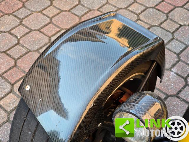 CATERHAM CATERHAM Sylva Striker R1