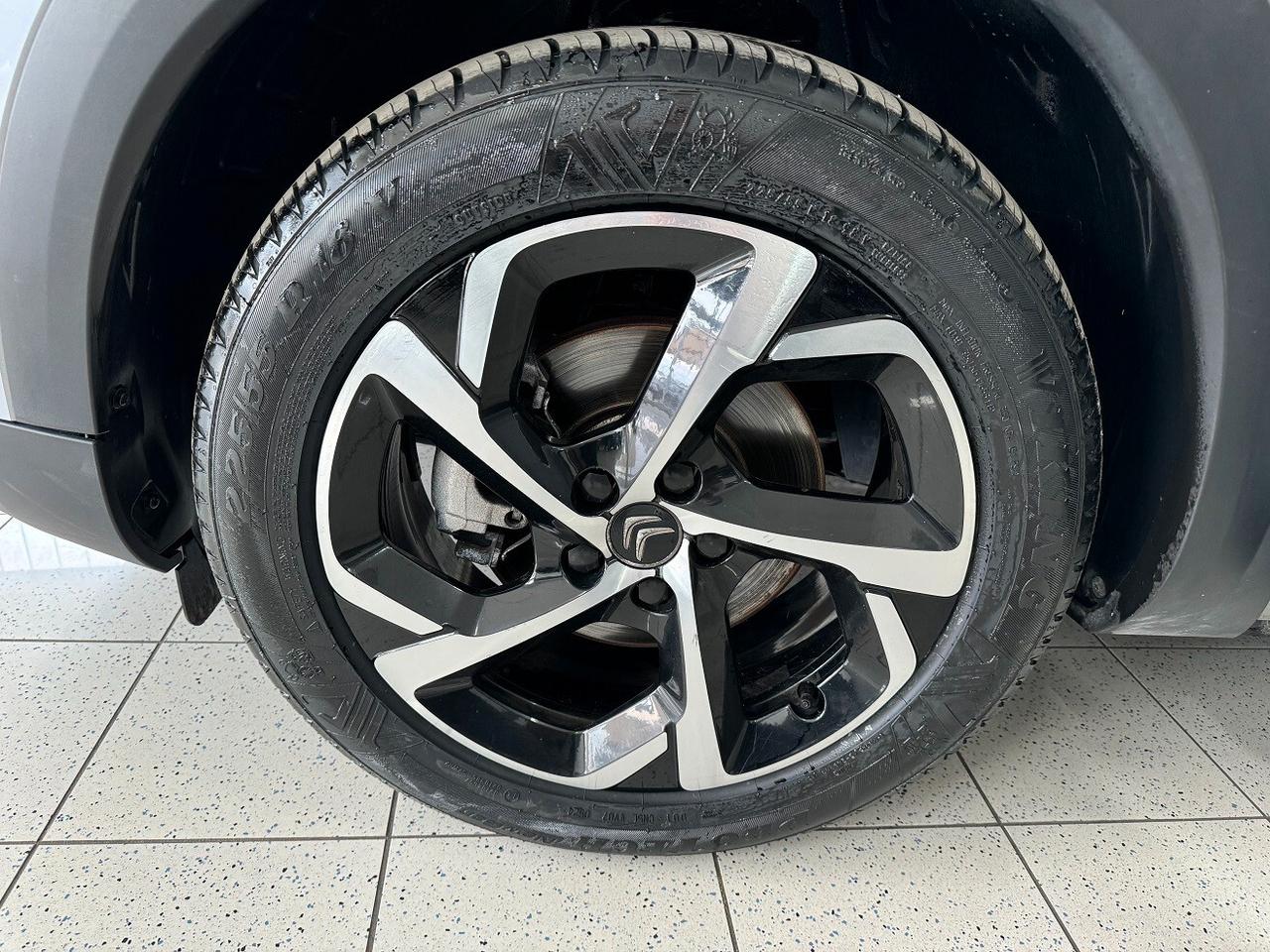 C5 Aircross 1.5HDi 130cv EAT8 Shine FUL LED VETRI SCURI BELLA