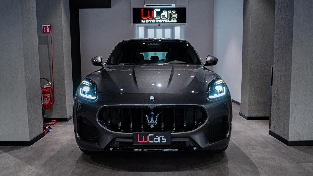 Maserati Grecale MHEV 330 CV AWD Modena