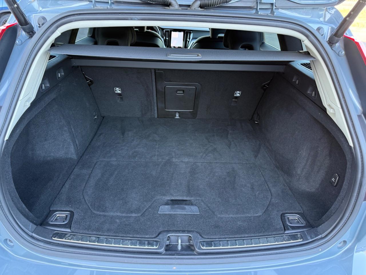 Volvo V60 B4 2.0 197 CV Automatico Core