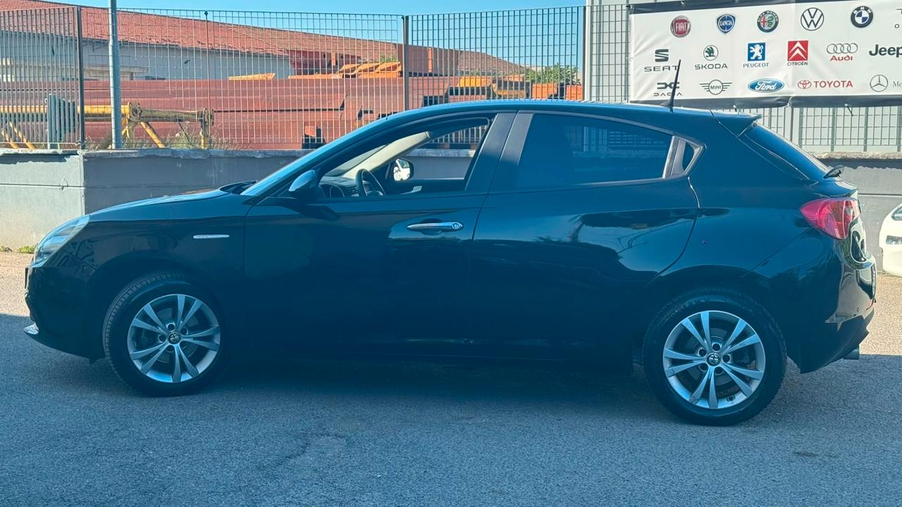 Alfa Romeo Giulietta 1.6 JTDm-2 105 CV Exclusive