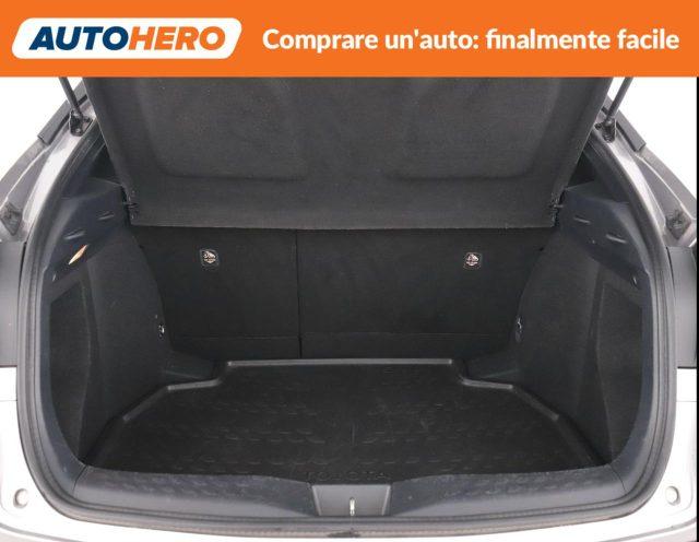 TOYOTA C-HR 1.8 Hybrid E-CVT Style