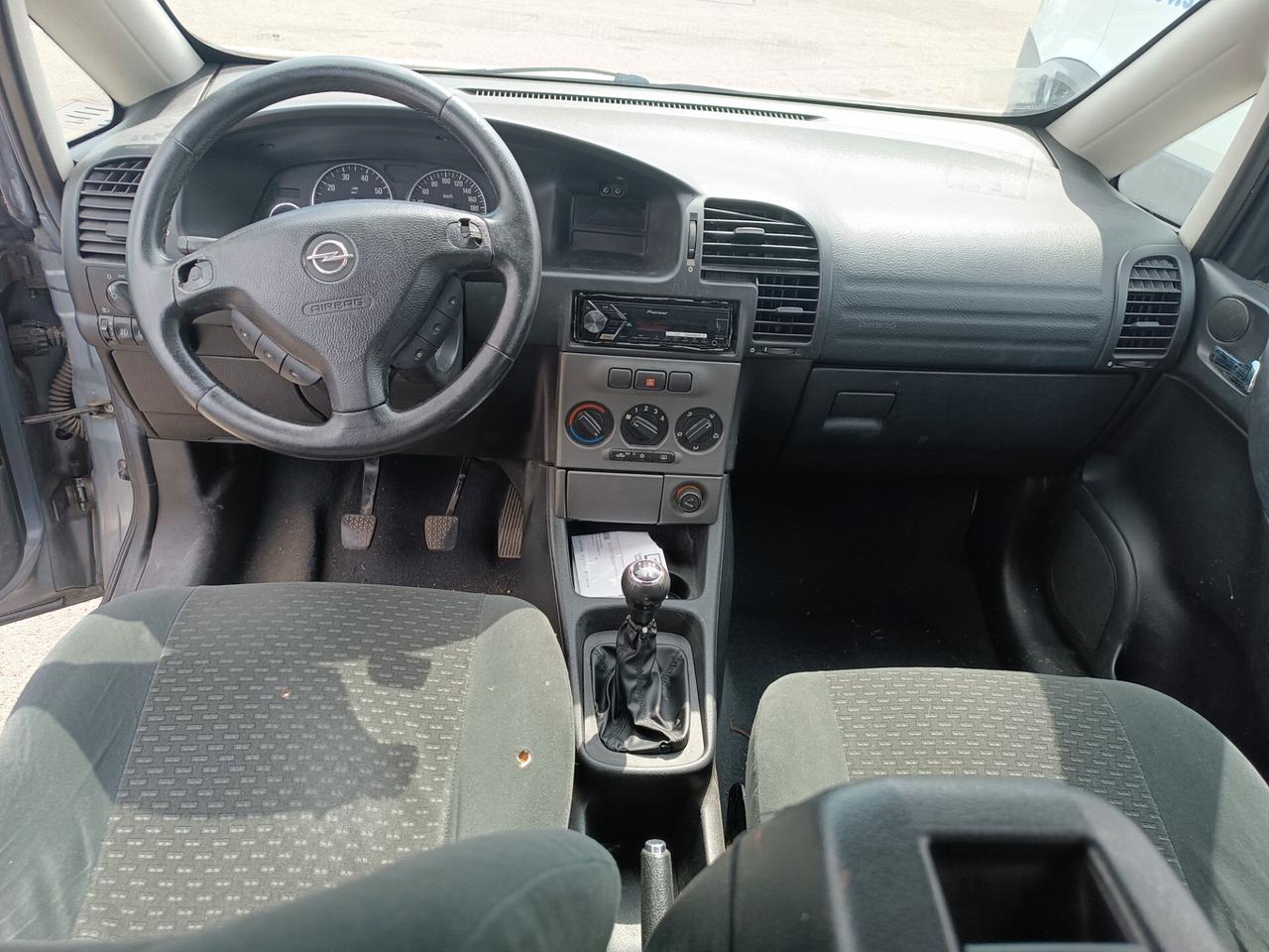 Opel Zafira 1.8 16V cat Elegance