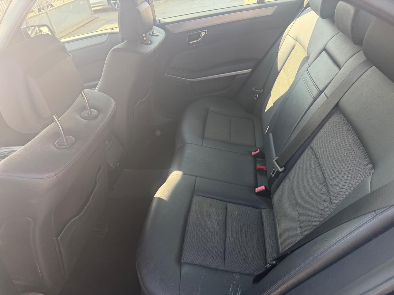 Mercedes-benz E 220 CDI Avantgarde