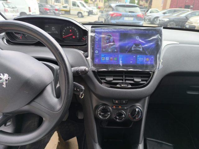 PEUGEOT 208 1° serie 1.0 VTi 68 CV ADATTA A NEOPATENTATO