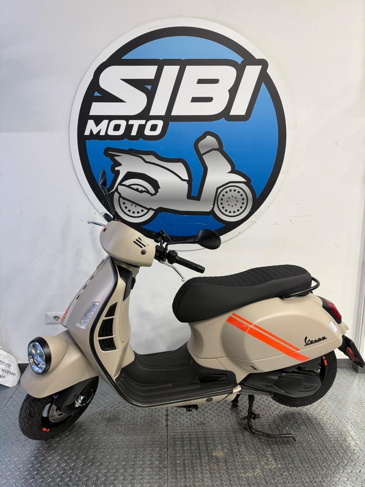 Piaggio Vespa 300 GTV