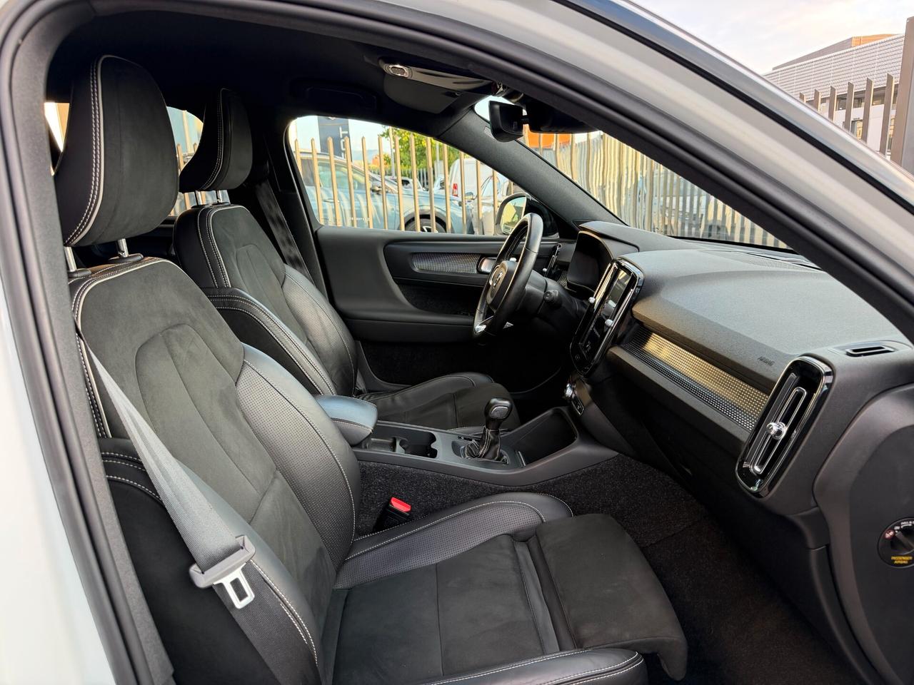 Volvo XC40 D3 R-design